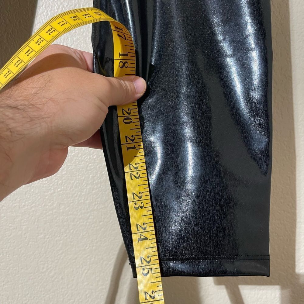 Sold  - Picture 3 of 5